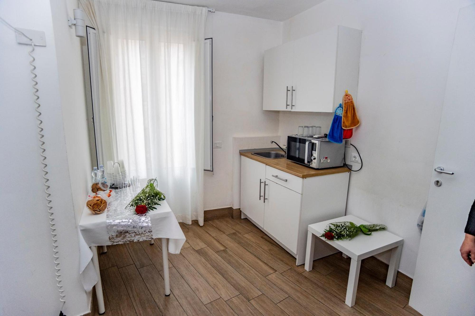 Katane' Room'S Katánie Exteriér fotografie